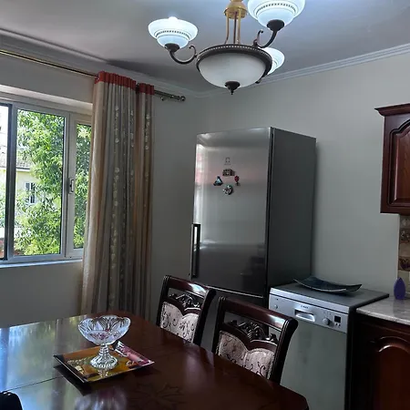 فيلة Villa Tirana *